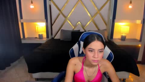 Snapshot of saraclub_jy chatting on March 23, 11:42 pm saraclub online show from March 23, 11:42 pm