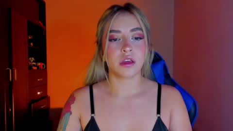 saradiazxxx online show from March 31, 6:03 am