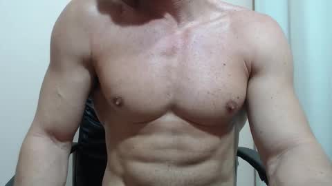 saradorj92 online show from February 26, 4:00 am