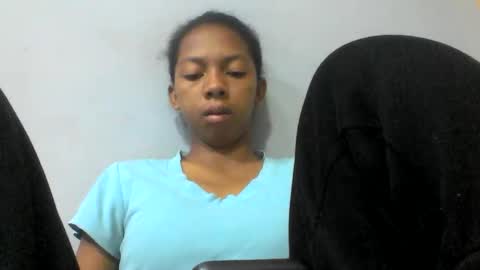 sarah146341 online show from April 19, 3:50 am