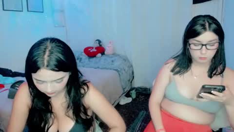 sarah online show from March 7, 12:15 am