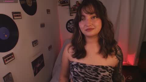 Sara online show from March 27, 4:51 am