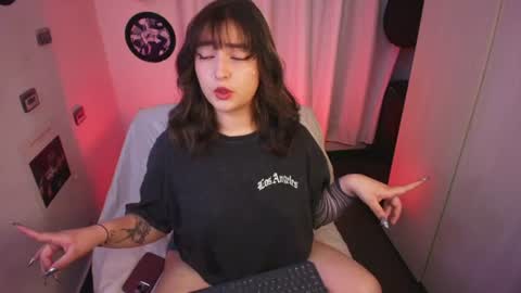Snapshot of sarah_cuteeyes chatting on July 24, 9:51 am Sara online show from July 24, 9:51 am