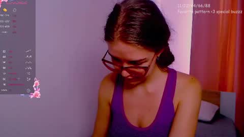 Sarah online show from July 14, 11:38 am