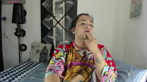  SARAHJEY     online show from July 20, 6:21 pm