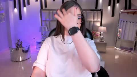 Sarah Rhodes online show from April 17, 12:41 pm