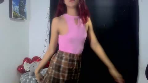 Sarah  online show from March 10, 12:40 am