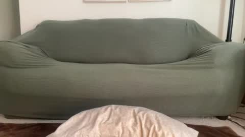 SarahxOliver online show from April 17, 5:05 pm