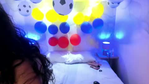 Sara online show from July 2, 1:05 am