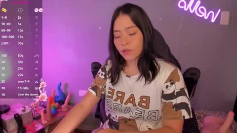 Snapshot of saraowens1 chatting on January 7, 2:30 pm saraowens online show from January 7, 2:30 pm