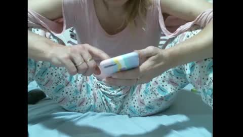 sarasexx33 online show from January 20, 3:15 am