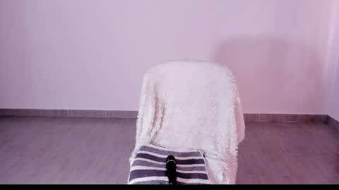 Snapshot of sarasweet_4 chatting on July 6, 3:14 pm Sara online show from July 6, 3:14 pm