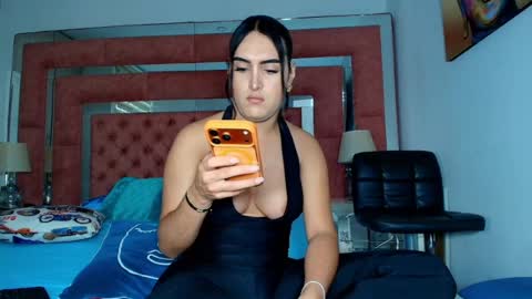Sara Rivera online show from June 8, 7:36 pm