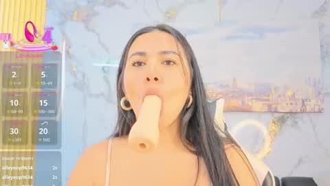 Snapshot of saray23_pm chatting on March 2, 5:08 am saray23_pm online show from March 2, 5:08 am