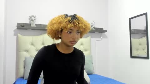 Snapshot of saray_sexy_love chatting on February 27, 11:21 am saray_sexy_love online show from February 27, 11:21 am