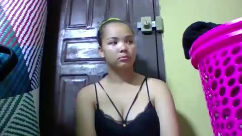 sarhon917962 online show from April 2, 6:05 pm