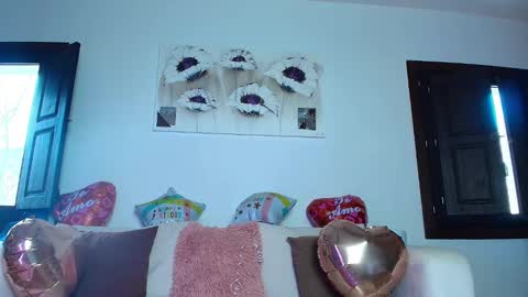 Snapshot of sarita_slovan chatting on February 10, 2:59 pm sarita_slovan online show from February 10, 2:59 pm