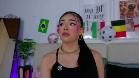 Sara online show from June 16, 10:12 pm
