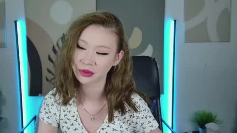 Snapshot of sarrahrice chatting on February 12, 5:19 pm SarahRice online show from February 12, 5:19 pm