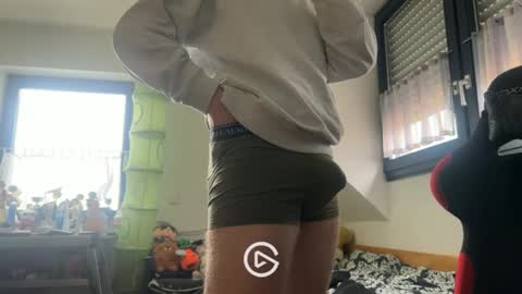 sason97xx online show from June 9, 3:34 pm