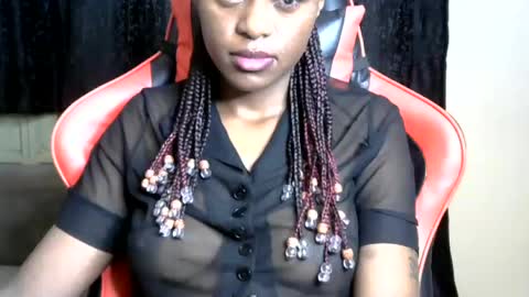 sassy_lyne online show from July 5, 9:05 am