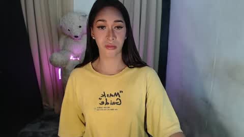  HERA  online show from May 9, 9:31 pm