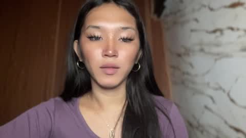 Sassygirl online show from May 24, 12:26 am