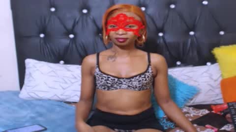 sasyylissaa online show from April 11, 9:19 pm