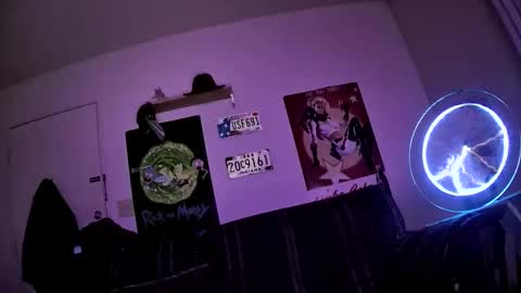 keyoni valentine online show from November 16, 1:55 am