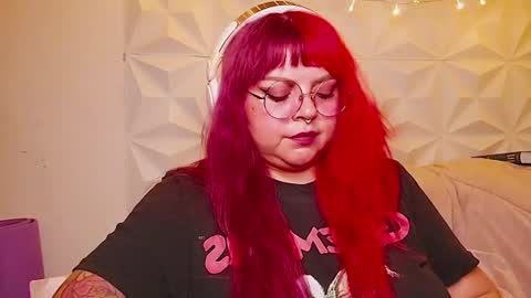 Gina George online show from July 17, 12:28 am