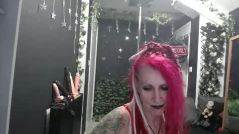 SaucySky online show from February 27, 10:54 pm