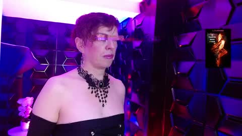 lilith online show from April 18, 4:05 am