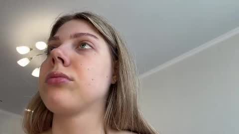 savagesigh online show from June 2, 12:51 pm