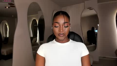 Snapshot of savannahstorm_ chatting on June 11, 12:14 pm S a v a n n a h online show from June 11, 12:14 pm