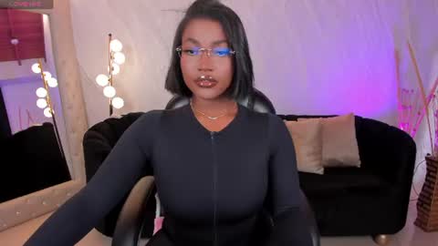 Snapshot of savannahstorm_ chatting on July 16, 12:00 pm S a v a n n a h online show from July 16, 12:00 pm