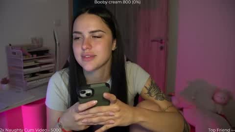 Naomi online show from May 24, 6:24 pm