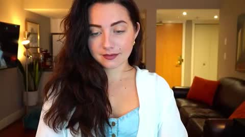 Snapshot of scarlajade chatting on March 24, 8:25 pm scarlajade online show from March 24, 8:25 pm