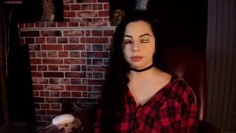 SCARLATTA DESIRE online show from April 16, 3:18 am