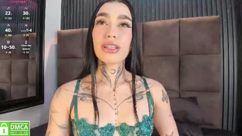 scarlet__jones_ online show from July 30, 5:17 am