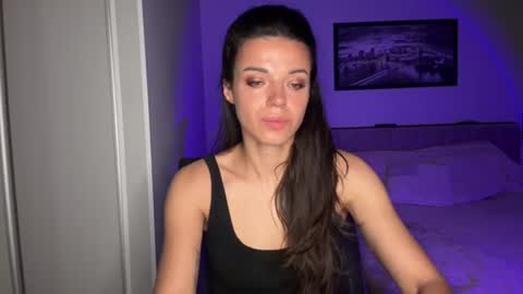 Sophie online show from July 8, 7:35 am
