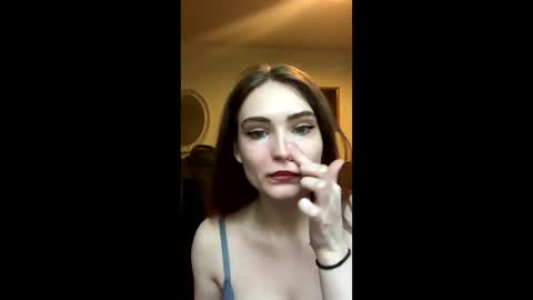 scarletbean online show from June 2, 1:35 pm
