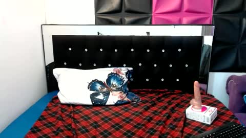 scarletglow1 online show from January 21, 5:51 pm