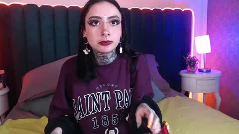 Scarleth online show from May 27, 1:57 am