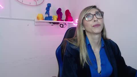 Scarlett online show from March 29, 11:54 am