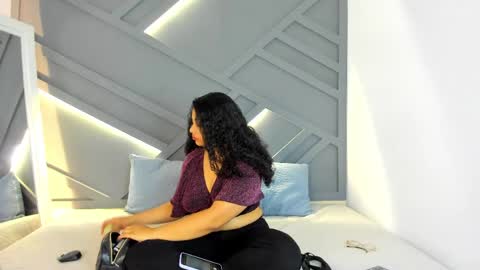 Snapshot of scarlett__2 chatting on May 31, 4:25 pm Scarlett online show from May 31, 4:25 pm