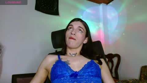 scarlet online show from July 6, 2:36 pm