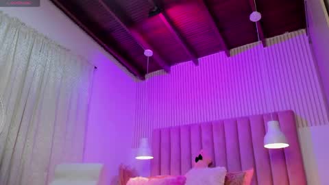 Scarlett  online show from May 26, 10:55 am