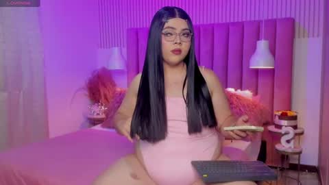 Snapshot of scarlett_dreamss7 chatting on June 28, 10:54 am Scarlett online show from June 28, 10:54 am