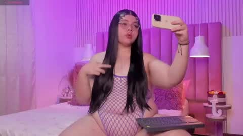Snapshot of scarlett_dreamss7 chatting on July 13, 11:57 am Scarlett online show from July 13, 11:57 am