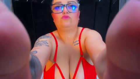 scarlett start online show from July 8, 10:25 pm